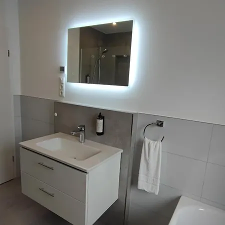 Zv38-damm-1 דירה