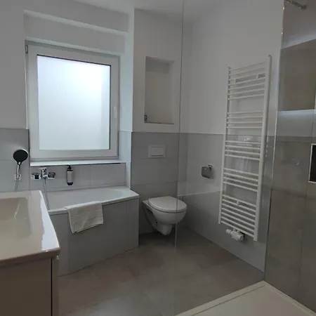 Zv38-damm-1 דירה *